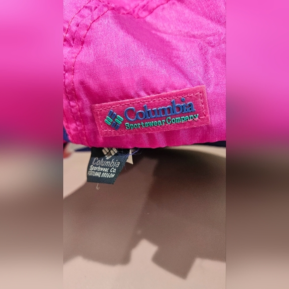 COLUMBIA Vintage 80s/90s Nylon Cap With Braided Detail. Neon Pink - Picture 8 of 9
